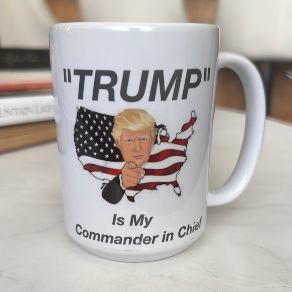 White "TRUMP" Commander in Chief Mug